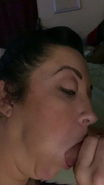 Horny girlfriend sucking my dick like a fiend