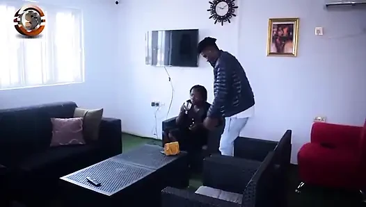 İki lagos lezbiyenin beklenmedik sikişi