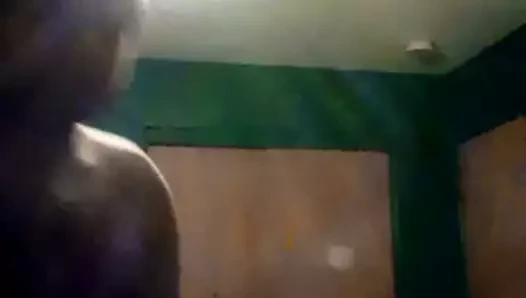 Zıplayan penis ve popo