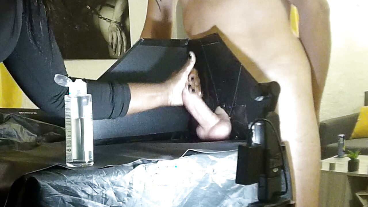 Özel Gloryhole Arkadan Çekim: Yakın Çekime Hazırlanış