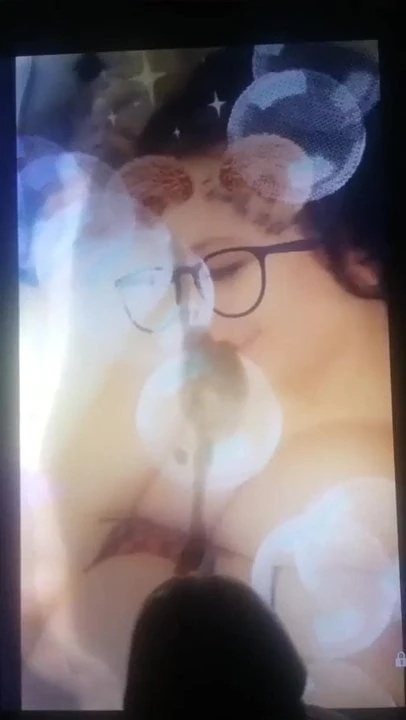 Newport cum tribute