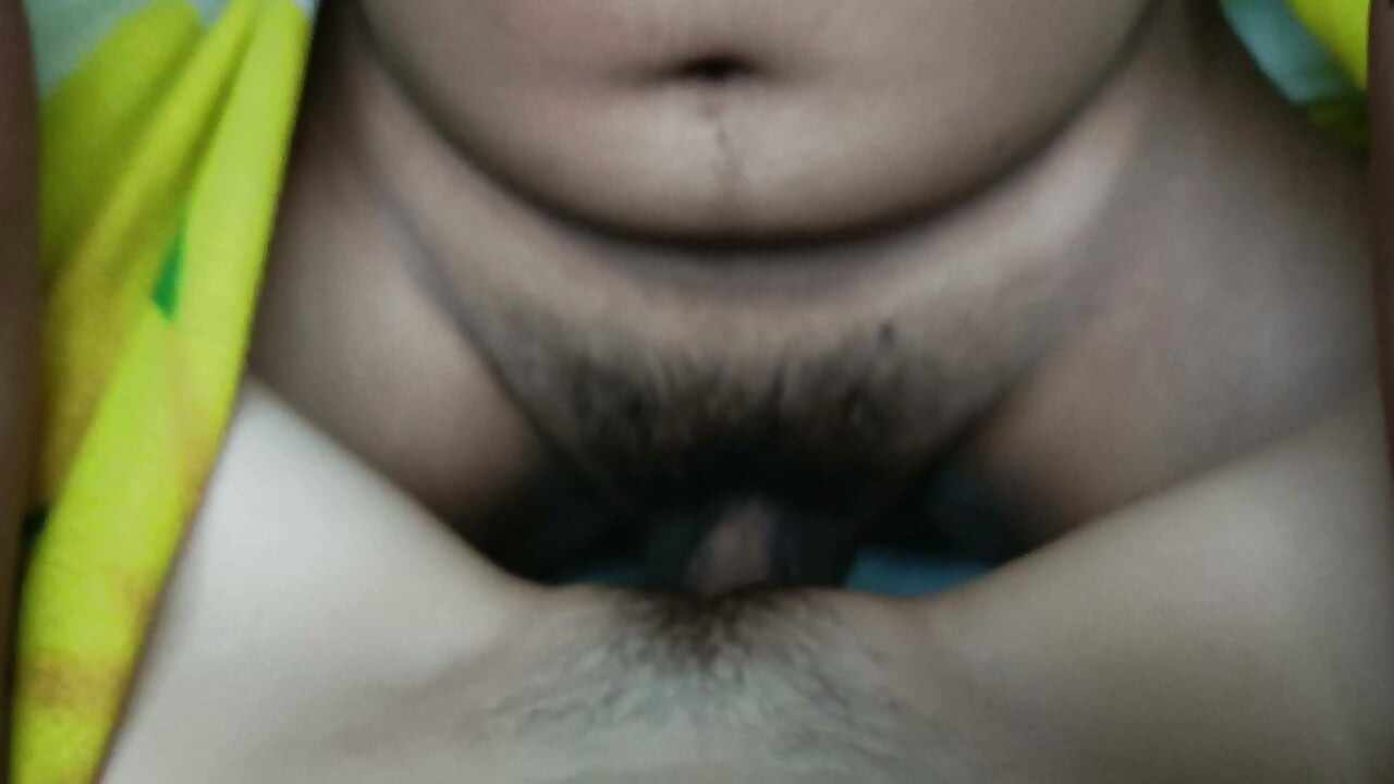 ESMIRINGHOY KO SI KABET SARAP NA SARAP HABANG NASA IBABAW NYA AKO