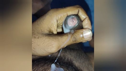 Indyjscy mężczyźni masturbacja z mokrym kutasem brzmi ASMR