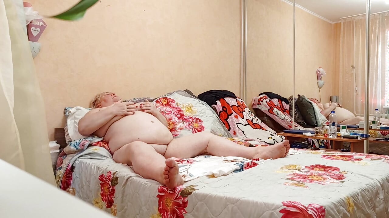 Sex Toys and Mother-in-law's Meaty Pussy