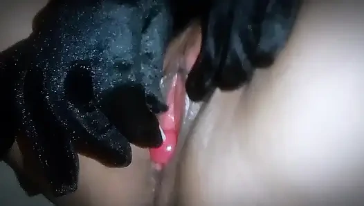 Masturbate with Lollipop for Wet Meaty Pussy