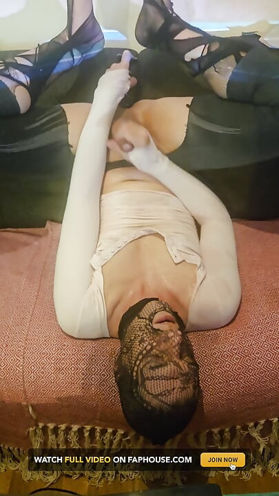 Piss and Cum in My Mouth