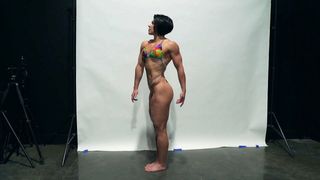 Dana Linn Bailey - muscular beauty