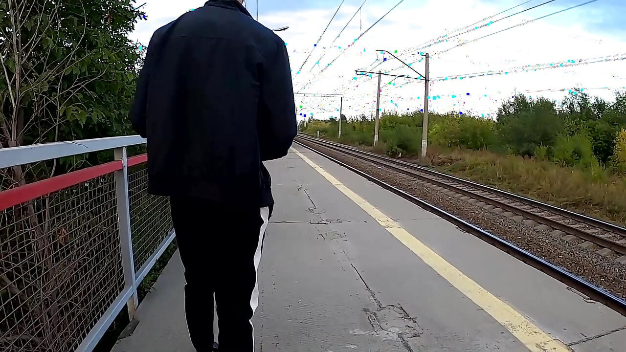 Extreme Masturbation at the Station