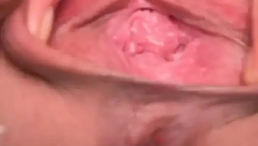 Sklavins Stabbed Her Labia