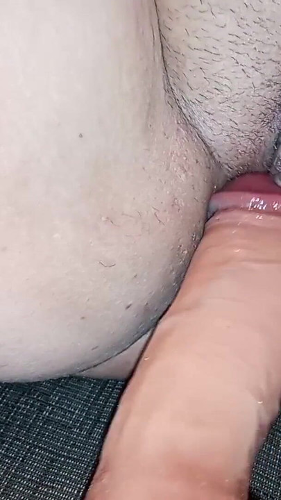 Trying a 27cm dildo for an exciting big pussy can't wait for it | Clip 1