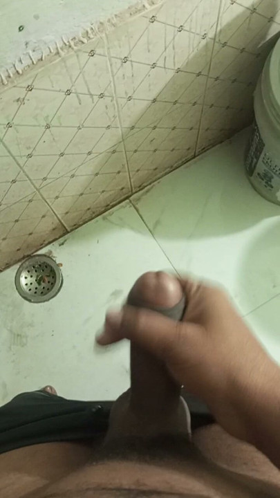 Mera bhi pani me