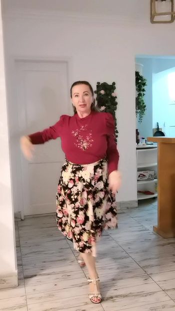 Fanny nagyi imád táncolni