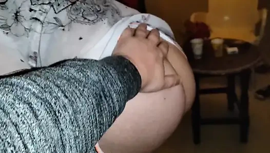 Blowjob balkon berisiko di hotel Mesir. Hampir Kepergok Sama Satpam