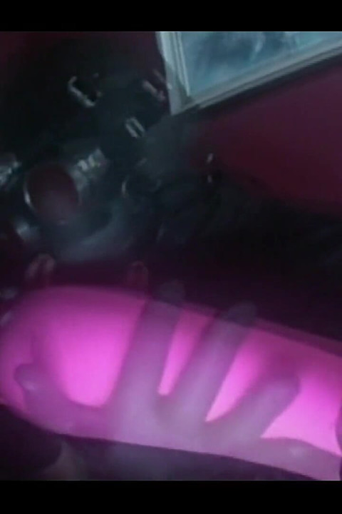 Hamba seks 18 tahun dihina dan dikongkek keras