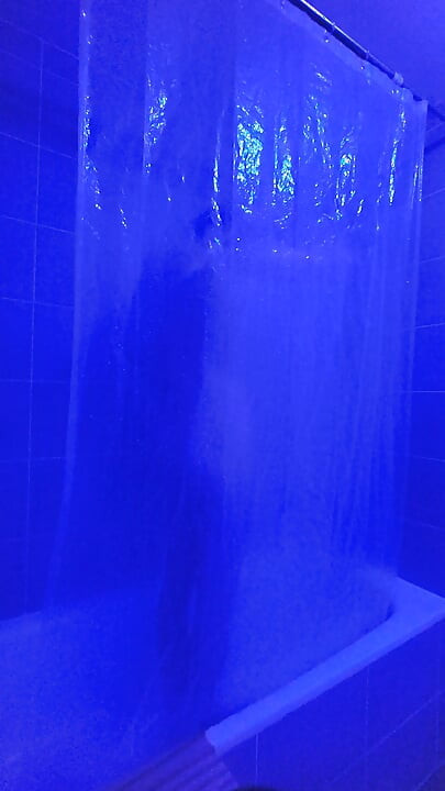 I'm taking a shower