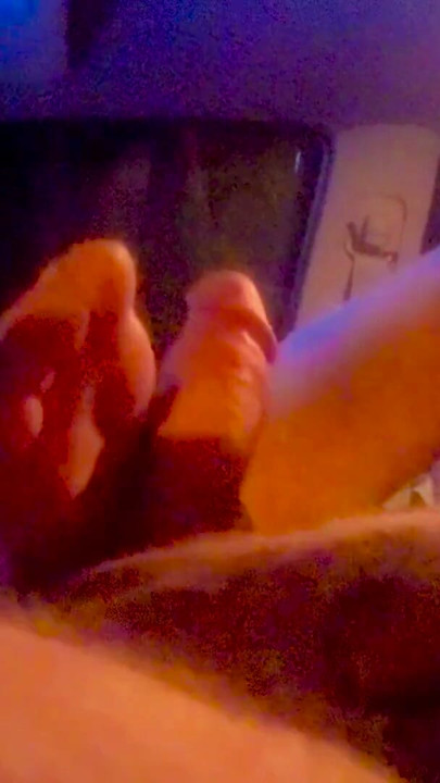 Sexy redhead Liz Lane gives Chester Van Name another amazing Deep throat blowjob and then we switch it up to some foot job  cum | Clip 1