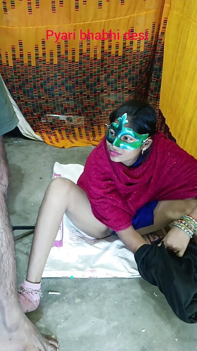 סקס פוסי נמרץ של עקרת בית דסי, סרטון xxx, סרטון סקסי, סרטון סקסי בהינדי