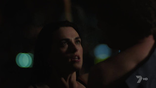 Katie Mcgrath - „Tajny biznes druhny” s1e05