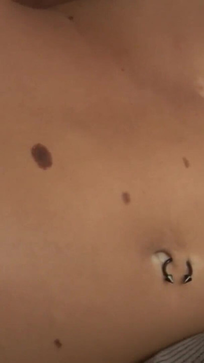 Must-see moment from "Er fickt sie hart bis ihre Beine zittern"
