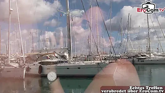 German outdoor blowjob of two women on vacation in Mallorca