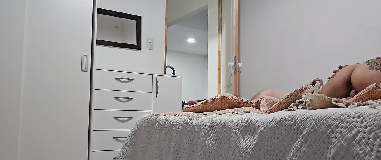 الأرجنتين تمارس الجنس لأول مرة مع كولومبي
