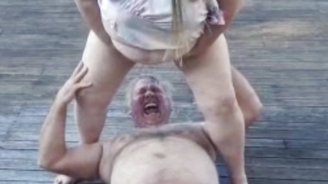 Lay Down so I Can Piss in Your Face (golden Shower)
