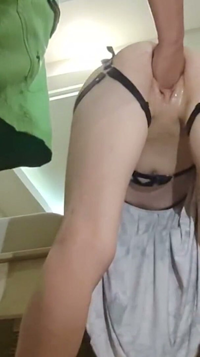 Güzel orta yaşlı seksi kadına tekrar yumruk sokma zamanı | Klip 2