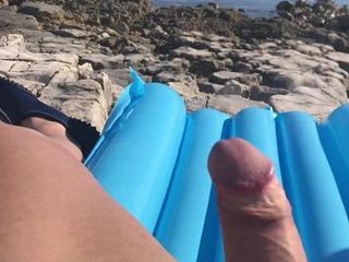 Masturbando na praia