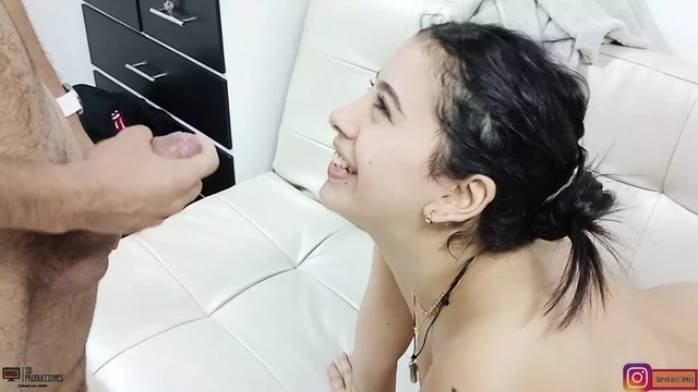 My stepmom's horny slut loves to feel my big cock in her mouth - Porn in Spanish