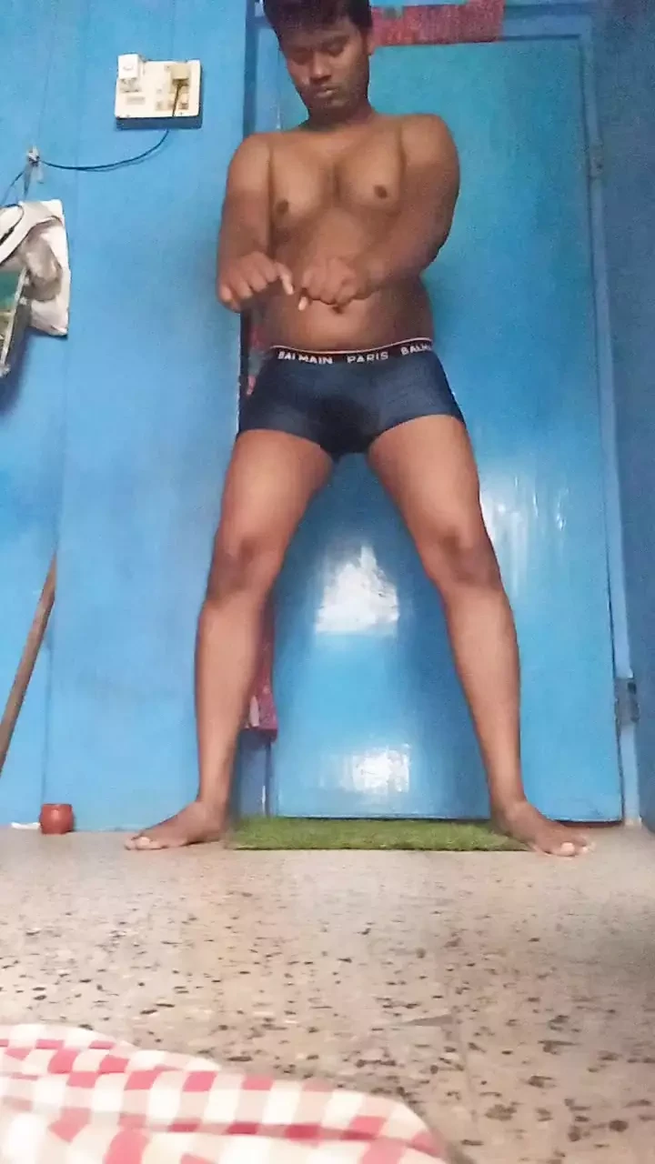 Ragazza punjabi che succhia il mio cazzo peloso
