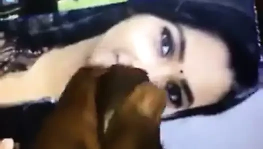 Dusky Divas porn video – Cum Tribute To Dusky Priya Bhavani Shankar