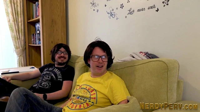 Yorkshire geek cums in tatted europeans mouth
