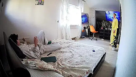 Спальня 5: Kamila и Danildo, горячий поцелуй, соблазнение прелюдия - настоящая любительская пара