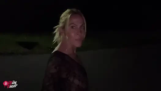 Krasser Gehts Nicht!! Fremder Trucker Fickt Mich Mitten Auf Der Strasse