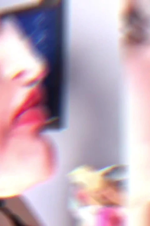 Asmr甜蜜的巧克力吃 - asmr, 眼镜, 巨人, 口红, 大嘴唇, mough, 食物, 脸恋物癖, 长指甲