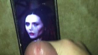 Сперма на сексуальное лицо ведьмы Elizabeth Olsen Scarlett 2