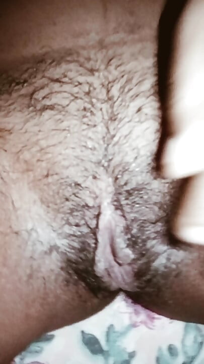 Mallu slem mamma fingring