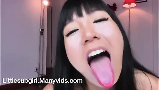 Kejutan muka sekretaris nakal joi