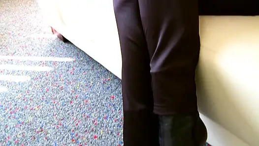 Alisha Sweet Соблазняет В Нижнем Белье И На Каблуках