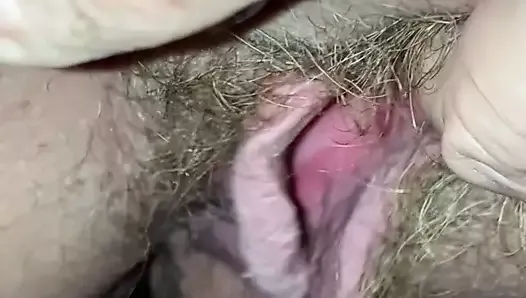 My wife shows her pussy and pussylips