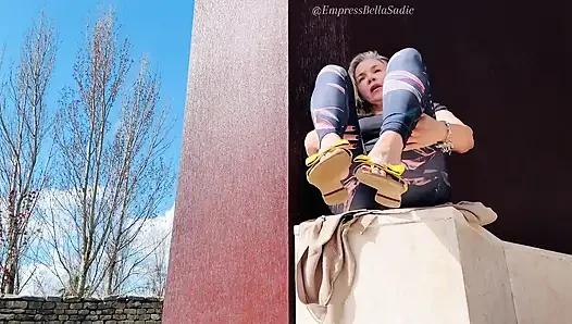 Shoeplay and Dangling From Empressbellasadica in Public