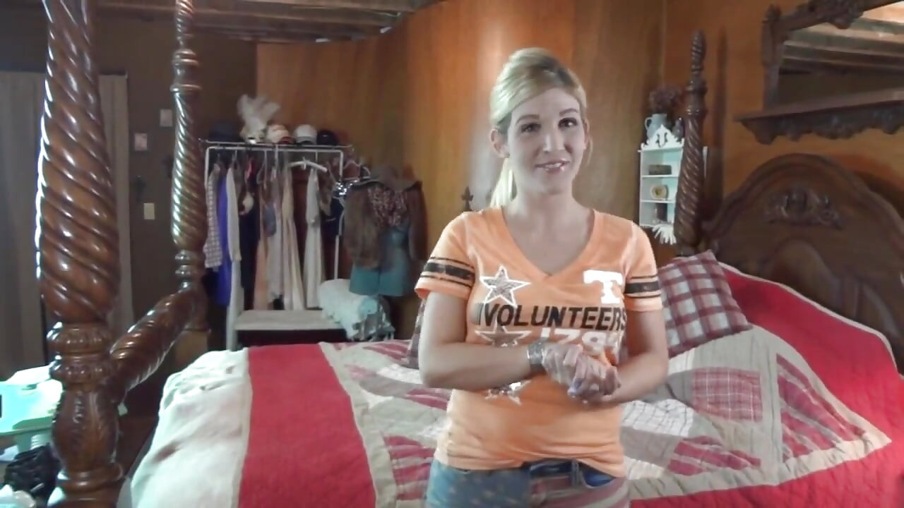 Birthday Girl Fucking Herself Part 1