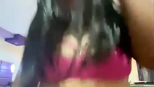 Kocamın en iyi arkadaşını sikeceğim