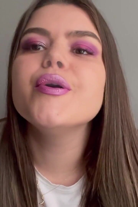 Juego de humo morado