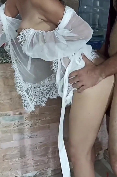 यहाँ आओ, मैं वास्तव में आपका लंड खाना चाहता हूं।