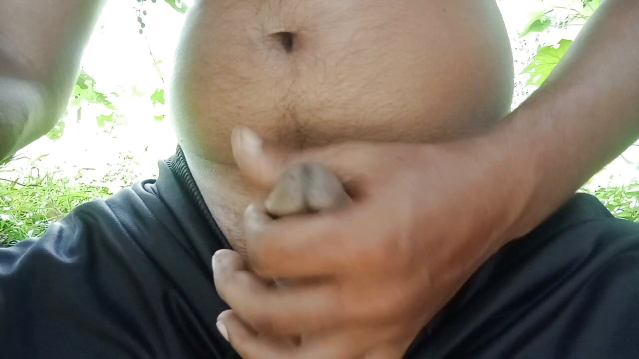 Desi boy masturbation