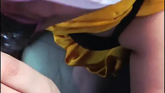 Мой сосед, милфа-крошка занимается со мной тайно, когда муж ушел в офис