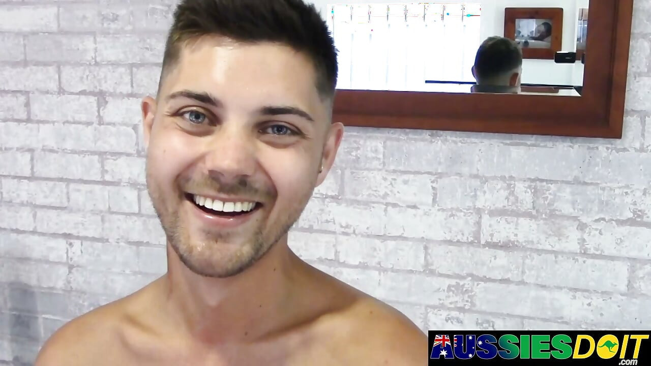 Adorable Aussie Jock Billy Ocean Unveils His Cock While Tugging It Hard