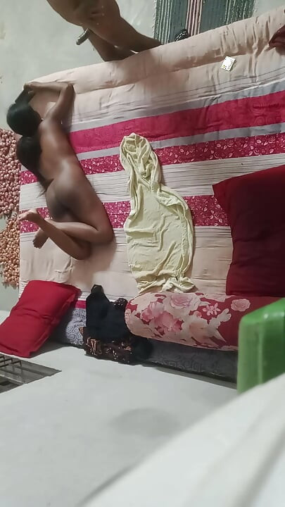 Liseli kız ve oğlan (18+)