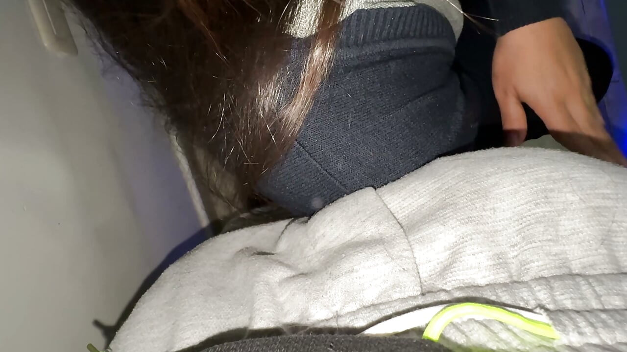 He Shows His Penis to the Big-assed Girl and They End up Having Sex